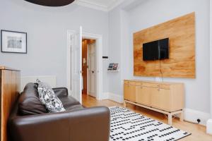 ALTIDO 2-BR Apt directly next to Edinburgh Castle