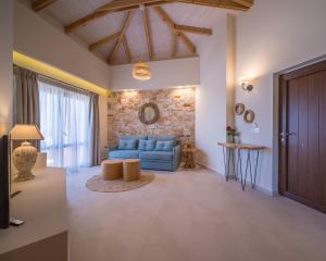 Postel nebo postele na pokoji v ubytování Porta del mar Beach Resort + 37 fotografií
