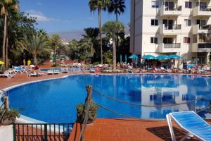 The swimming pool at or close to El Dorado Sun Las Américas by Vapagó Tenerife
