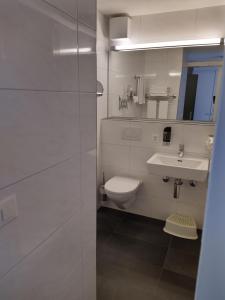 Un baño de Das Hotel Sherlock Holmes