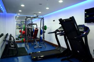 Fitness centrum a/nebo fitness zařízení v ubytování Çınarpark Hotel