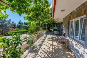 Balkón alebo terasa v ubytovaní Apartment LEO NONA