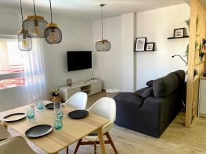 TV a/nebo společenská místnost v ubytování Santa Bárbara by Albir Proper Properties