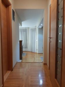 Fotografie z fotogalerie ubytování Apartman Sunčana dolina, Zaovine v destinaci Zaovine