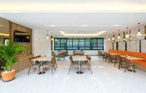 Monte Maesot hotel的休息区
