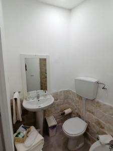 Villa Caterina tesisinde bir banyo