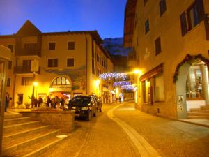 Afbeelding uit fotogalerij van Casa Edelwaiss in Molveno
