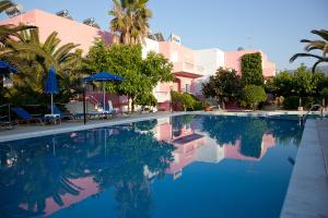 Bazén v ubytování Anatoli Beach Hotel nebo v jeho okolí