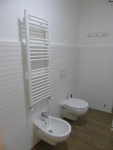 A bathroom at Affittacamere SveMilla