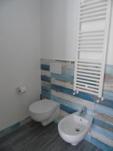 A bathroom at Affittacamere SveMilla