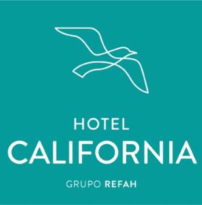 ein Schild für ein Hotel in Kalifornien mit einem Vogel in der Unterkunft Hotel California in Tuxpan de Rodríguez Cano
