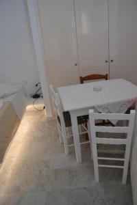 Galeriebild der Unterkunft Studio Ioanna Tinos in Kionia + 191 Fotos