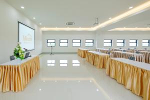 Monte Maesot hotel商务区和/或会议室