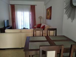 TV a/nebo společenská místnost v ubytování Stef Lux Home of Kriopigi