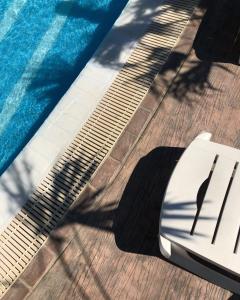 A piscina em ou perto de Hotel Athina