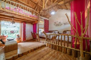 Postel nebo postele na pokoji v ubytování Forest Glass inn