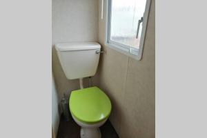 Φωτογραφία από το άλμπουμ του Beachside, Family-friendly, WiFi, 8 berth Caravan 133 σε Skegness +9 φωτογραφίες