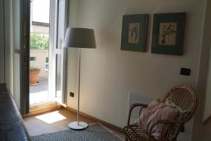A seating area at La Rotonda 2 Camere con terrazza in centro