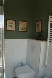 A bathroom at La Rotonda 2 Camere con terrazza in centro