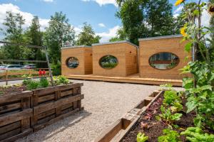 Zahrada ubytování Zur Post Kümmersbruck Hotel & Tiny Houses