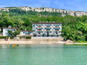 Gallery image of Hotel Oasis - Beach Access in Balchik +59 photos