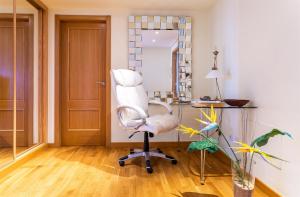 Fotografie z fotogalerie ubytování Arrecife Sands- Seafront Apartment - Sea Views - Private Underground Parking v destinaci Arrecife