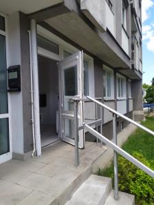 Budova, kde se apartmán nachází + 7 fotografií