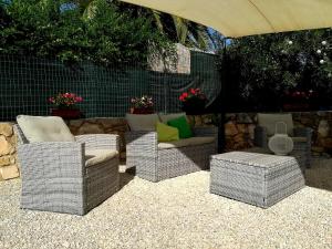 A seating area at Maison MilleOttocento