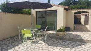 Patio nebo venkovní prostory v ubytování Gîte indépendant