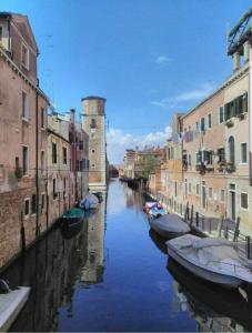 Afbeelding uit fotogalerij van BIENNALE FLAT IN GIARDINI in Venetië