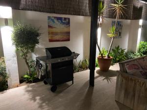 Kép Casa Holandaluzas Marbella near Beach, with salt water Pool and private parking szállásáról Marbellában a galériában