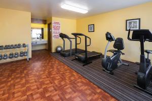 Gallery image of Days Inn by Wyndham Pinole Berkeley in Pinole