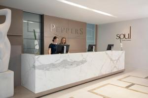 Lobby/Rezeption in der Unterkunft Peppers Soul Surfers Paradise