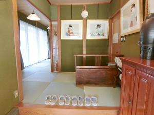 Лобі або стійка реєстрації в Shirahama Meiji Villa