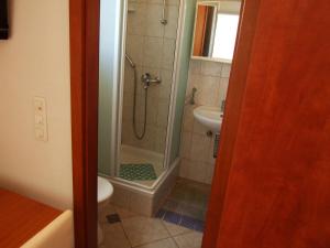 Koupelna v ubytování Apartmani ''Srečko'' Drašnice