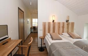 Postel nebo postele na pokoji v ubytování Riverside Villa