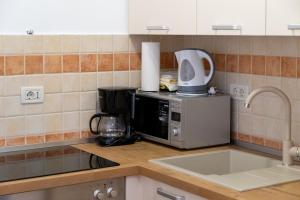 Foto dalla galleria di Apartments Linda a Makarska Altre 40 foto