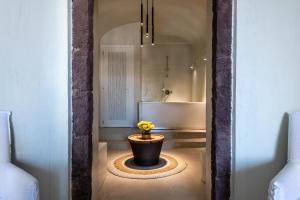 Bagno di Mythical Blue Luxury Suites
