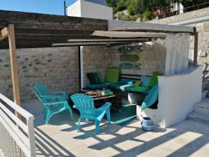 Balkón nebo terasa v ubytování Apartments Šimun