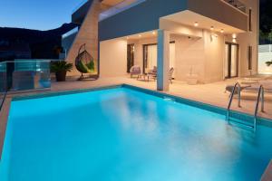 Bazén v ubytovaní Sun Spalato Villas alebo v jeho blízkosti