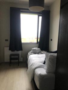 Uma área de estar em Hellnar Ocean View Villa