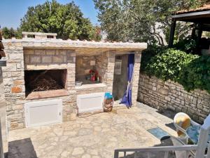 Gallery image of Apartments Marija Bajto in Nečujam