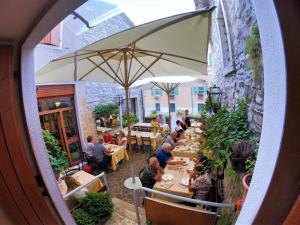 Fotografie z fotogalerie ubytování Albergo Speranza Spiazzi di Monte Baldo v destinaci Spiazzi Di Caprino