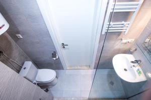 Koupelna v ubytování Orbi Beach Tower Hotel Official