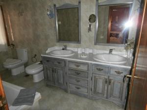 A bathroom at Vivienda Vacacional FLORATERE
