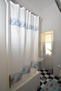 Ванная комната в Apartmani Rina