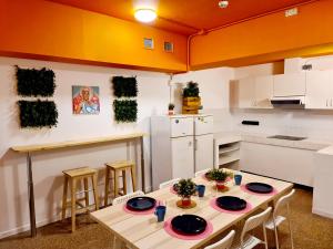 Arc House Gracia tesisinde mutfak veya mini mutfak