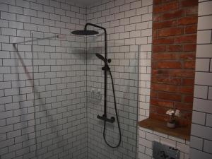 ห้องน้ำของ Nadmorska Ostoja z prywatnym miejscem postojowym