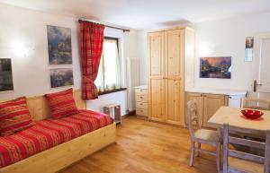 A bed or beds in a room at Villa Erika