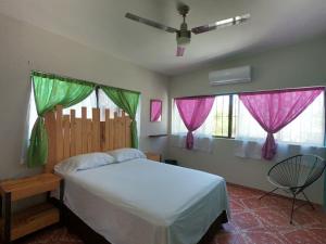 Postel nebo postele na pokoji v ubytování Bermejo Hostel